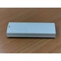 32GB ADATA UV220 USB white/gray