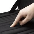 Skořepinová brašna na notebook CASE LOGIC QNS111K černá