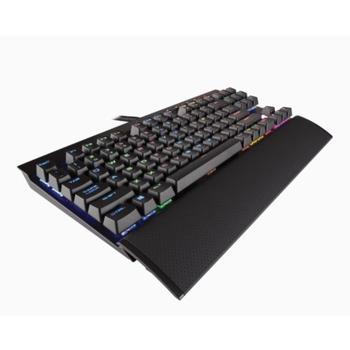 Herní klávesnice CORSAIR K65 LUX Cherry MX RGB