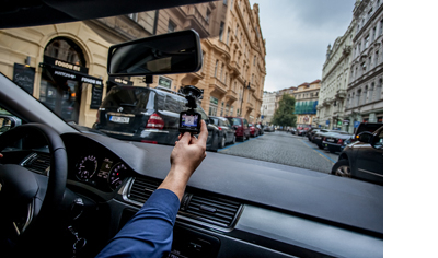 Kamera do auta LAMAX DRIVE C4 černá black