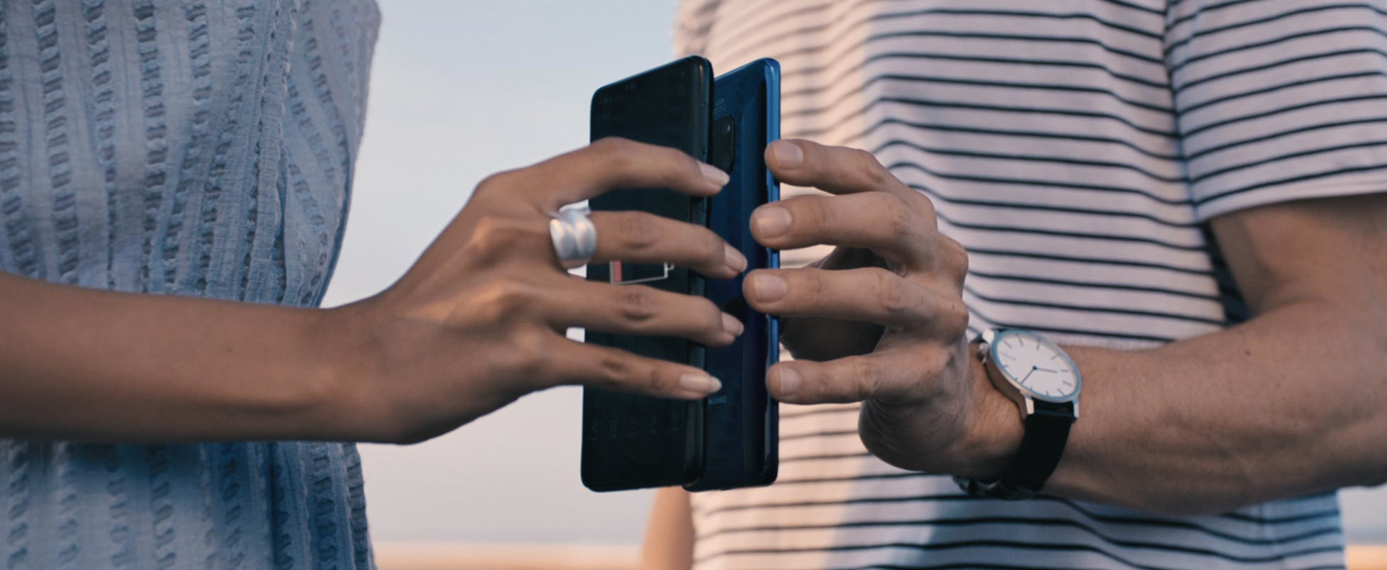 Mobilní telefon HUAWEI Mate 20 Pro fialový