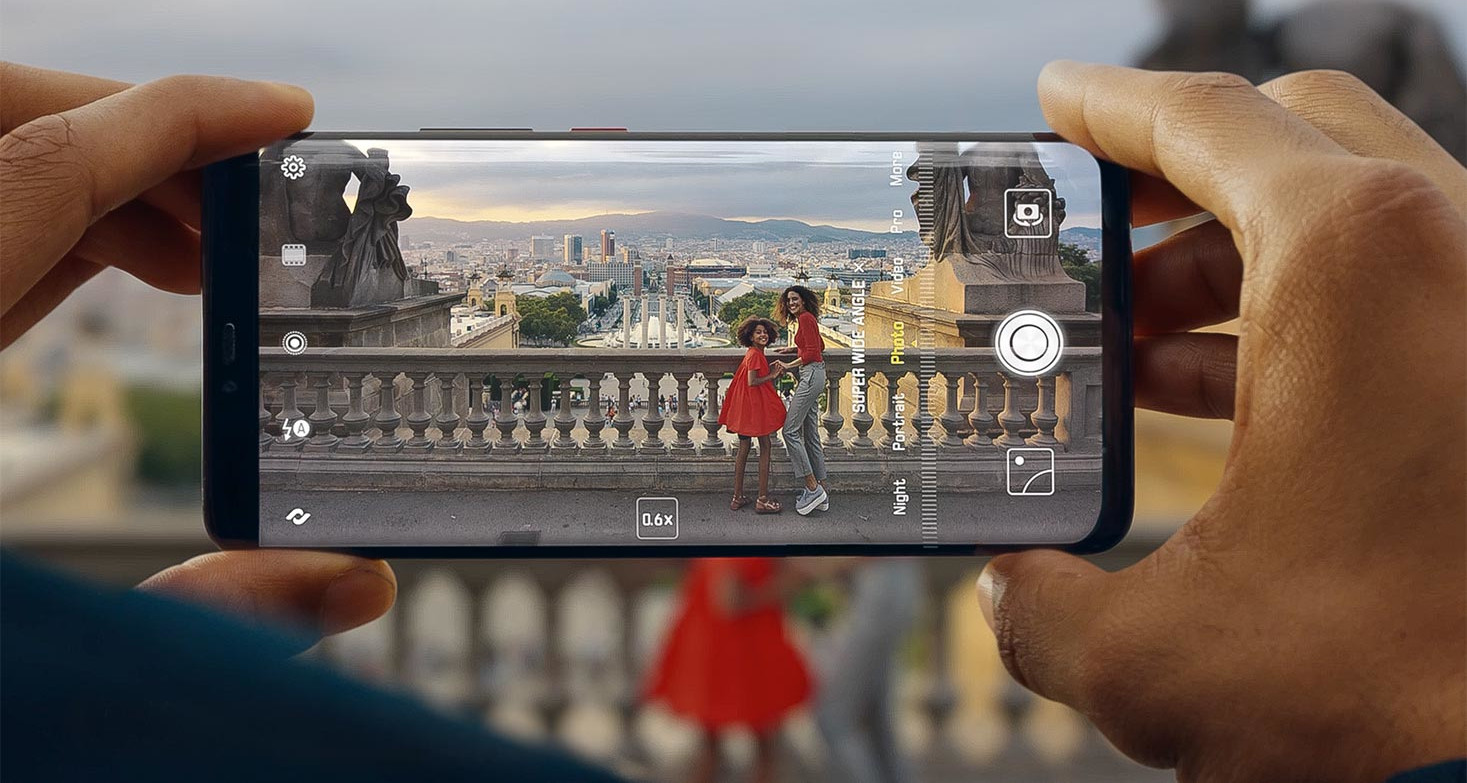 Mobilní telefon HUAWEI Mate 20 Pro fialový