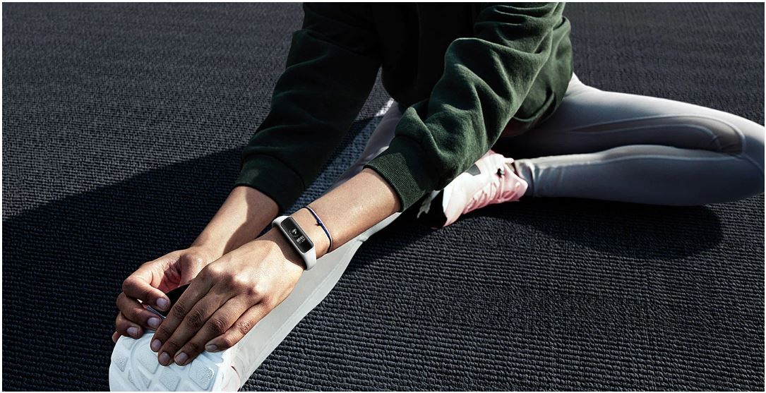 Chytré hodinky SAMSUNG Galaxy Fit e Yellow žlutý yellow