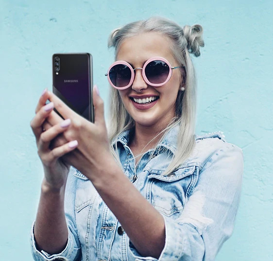 Mobilní telefon SAMSUNG Galaxy A30s SMA307 White DualSIM bílá white