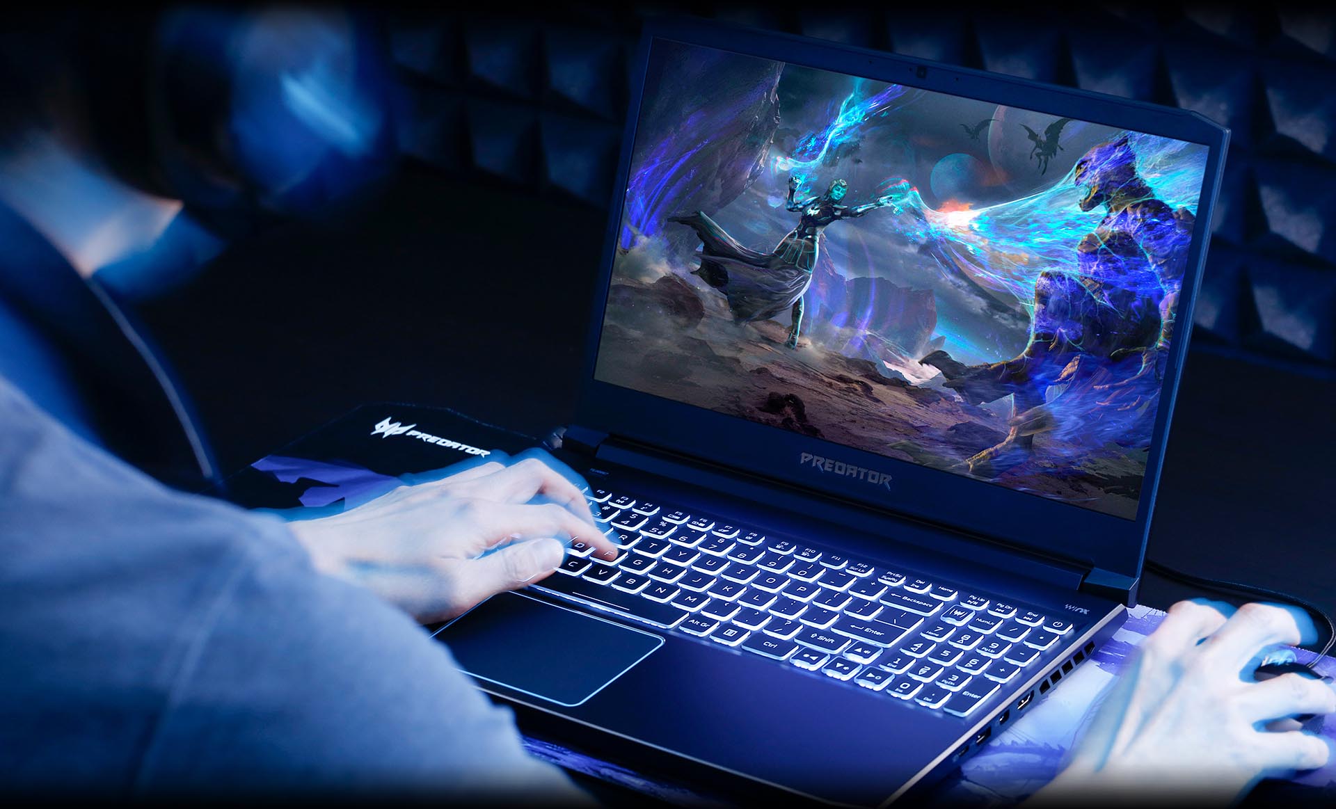 Herní notebook ACER Predator Helios 300 PH3175378KG černý black