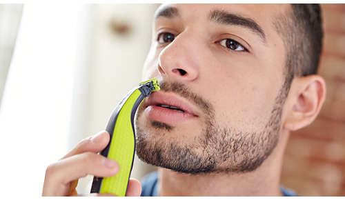 Hybridní zastřihávač vousů PHILIPS OneBlade QP252020
