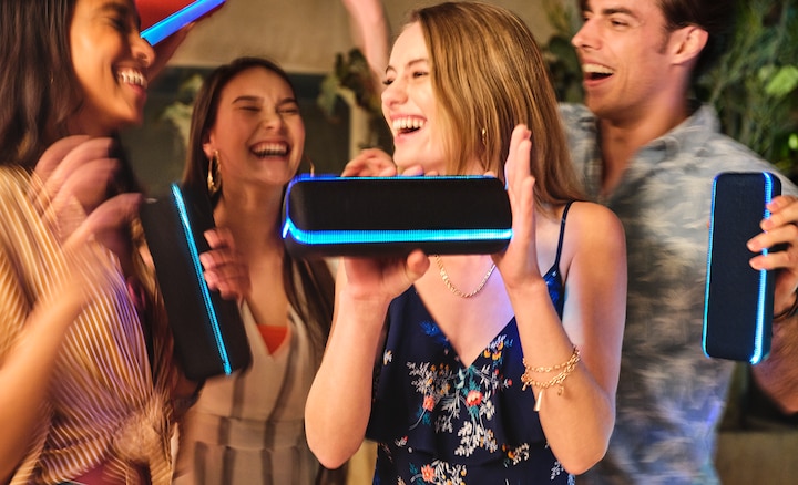 Přenosné reproduktory SONY SRSXB32B stříbný silver