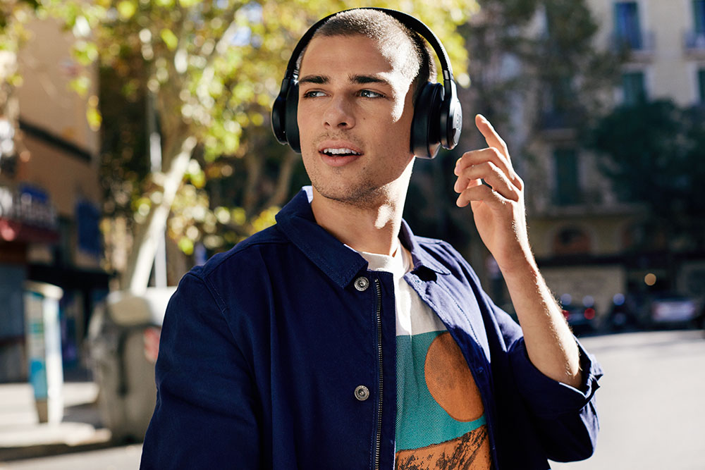 Bezdrátová sluchátka JBL LIVE 650BTNC modrá blue