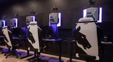 25 LED monitor DELL AW2518HF Alienware