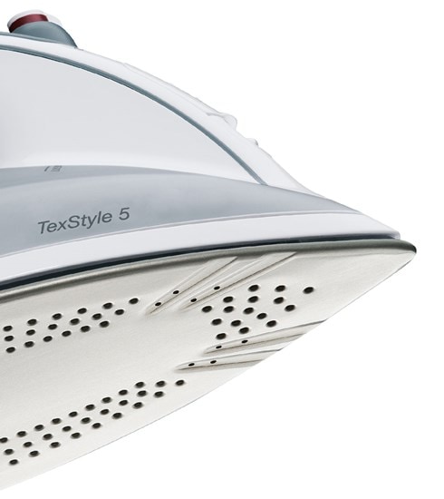 Žehlička napařovací BRAUN TS 545 E černá black