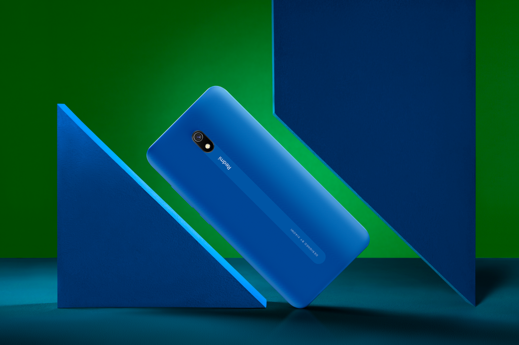 Mobilní telefon XIAOMI Redmi 8 464GB černý black