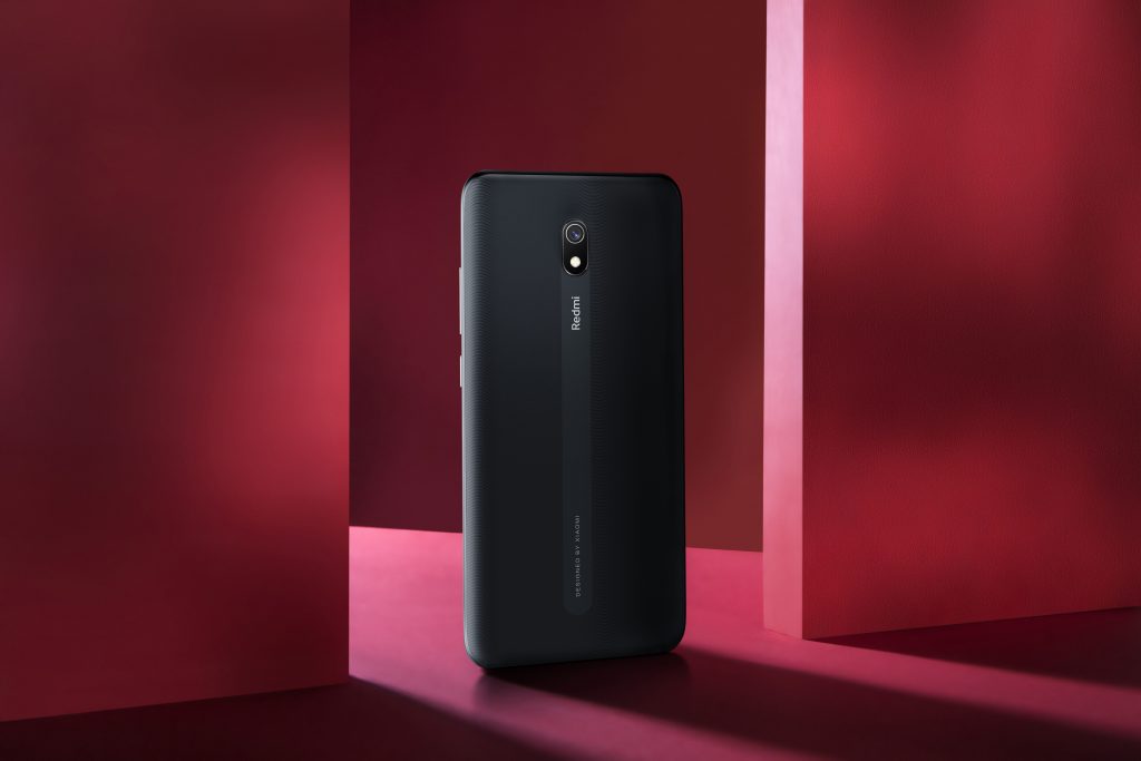 Mobilní telefon XIAOMI Redmi 8 464GB černý black
