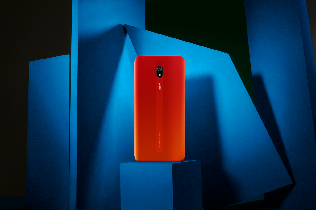 Mobilní telefon XIAOMI Redmi 8 464GB černý black