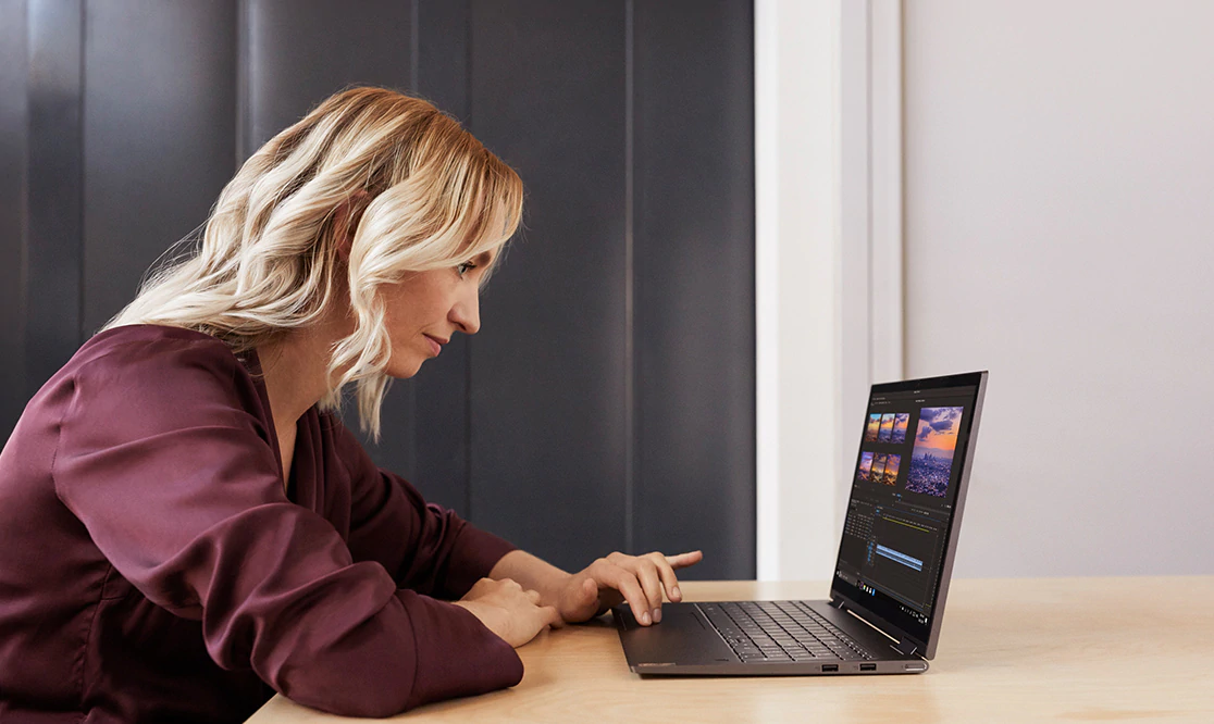 Notebook LENOVO Yoga C74015IML zlatý gold