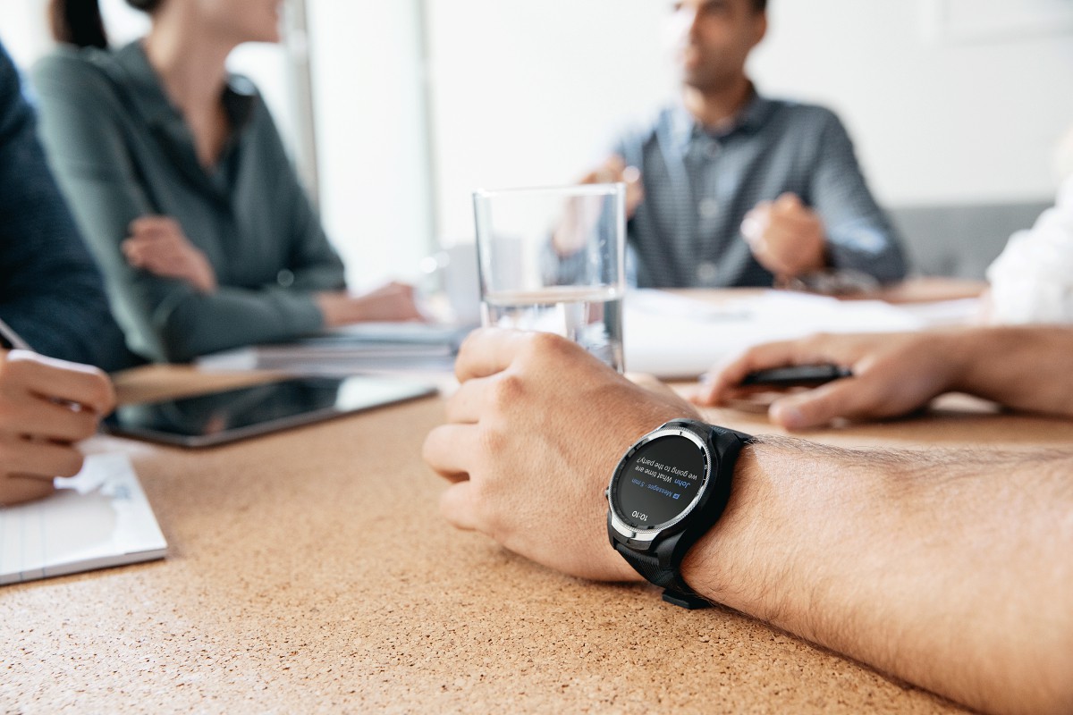 Chytré hodinky TICWATCH Pro 4G černé Black