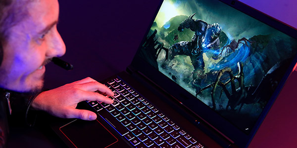 Notebook ACER Nitro 5 AN51544R69C černá