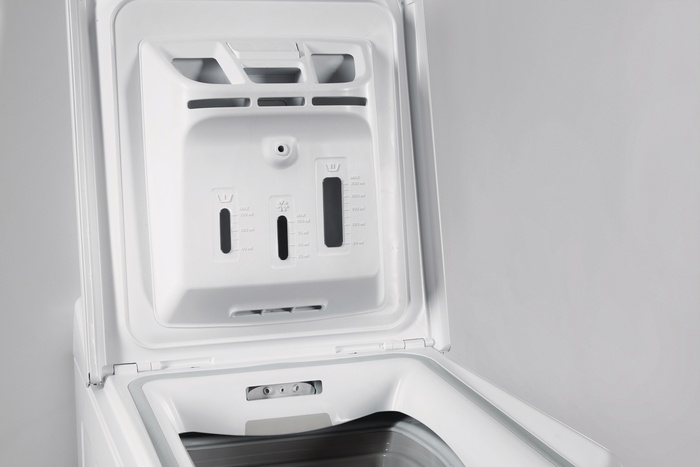 Pračka s vrchním plněním WHIRLPOOL TDLR 7220SS EUN