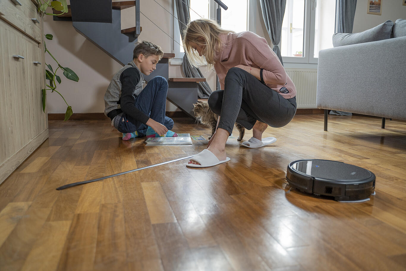 Robotický vysavač LAUBEN Robot Vacuum 26BB Pet