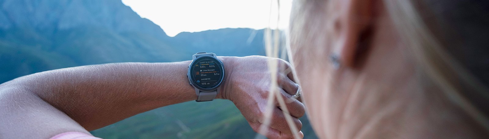 Chytré hodinky GARMIN fenix 6S PRO Solar LightGoldSuede Band MAPMusic