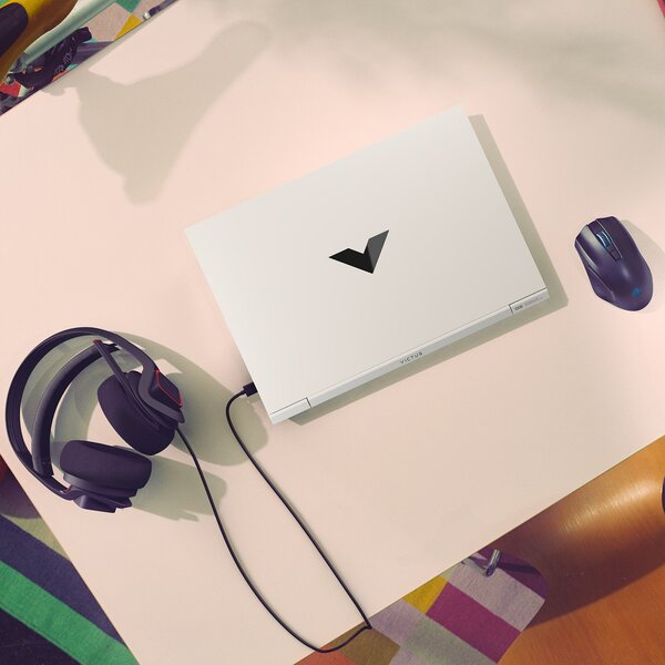 Herní notebook HP Victus 16d0001nc bílý white