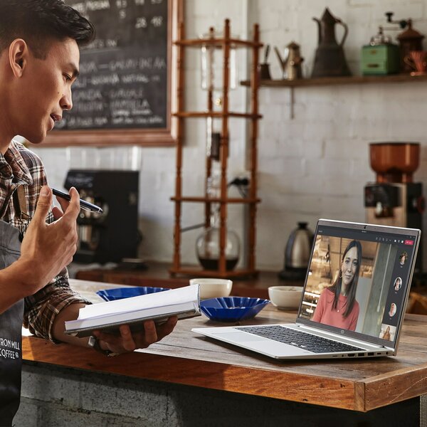 Notebook HP ProBook 455 G9 stříbrný silver