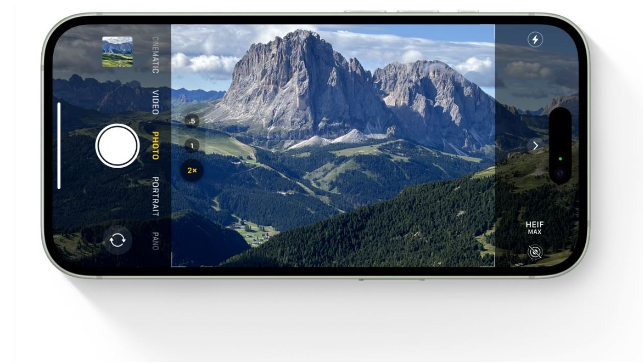 Mobilní telefon APPLE iPhone 15 Plus 512 GB černý black