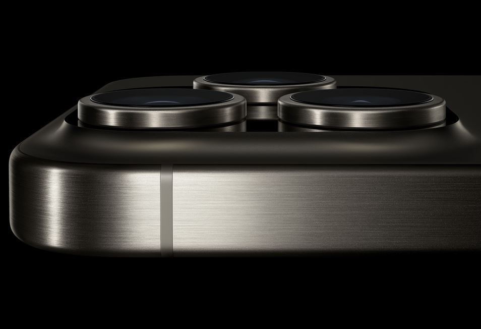 Mobilní telefon APPLE iPhone 15 Pro 256GB White Titanium