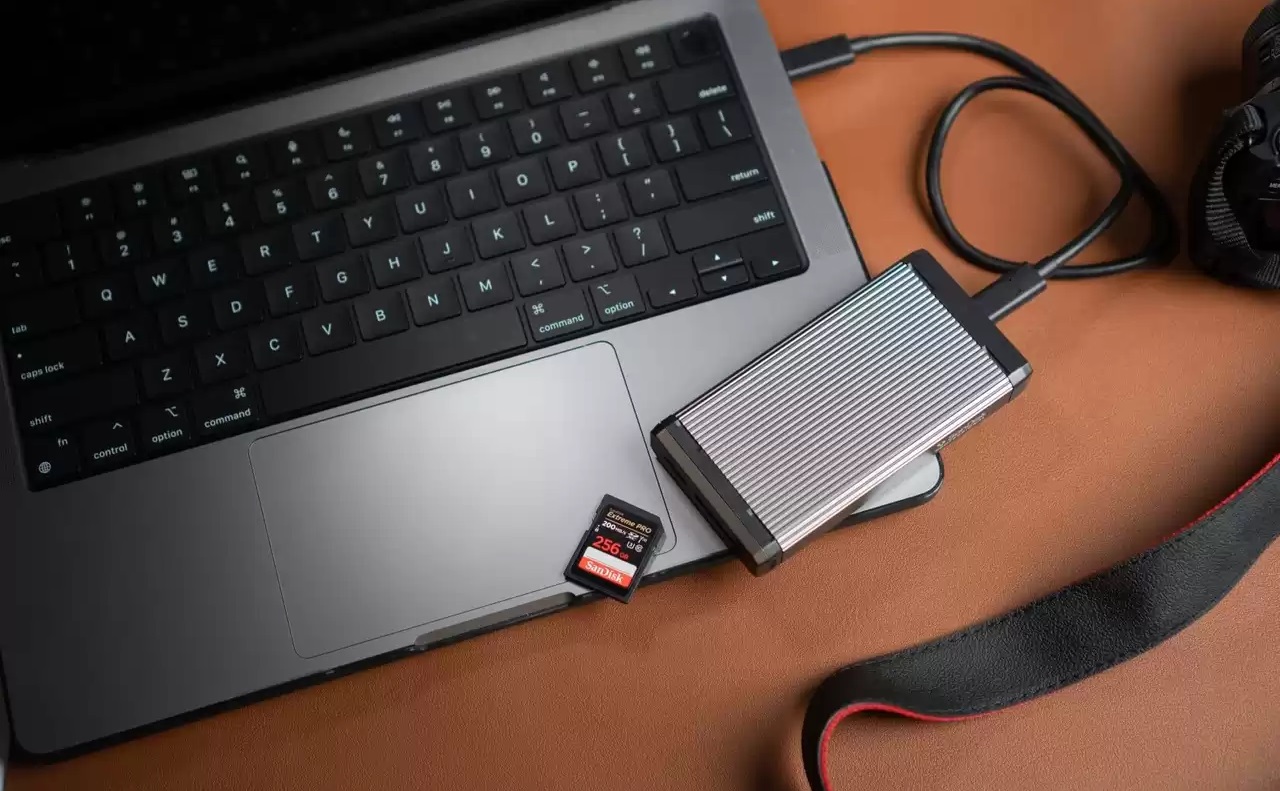 Paměťová karta SANDISK Extreme PRO micro SDXC 64GB + adapter