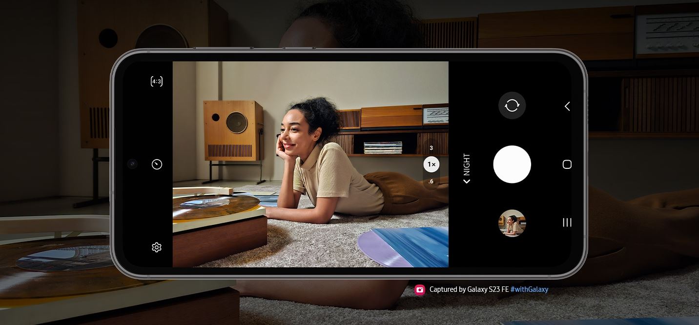 Mobilní telefon SAMSUNG Galaxy S23 FE 5G zelený