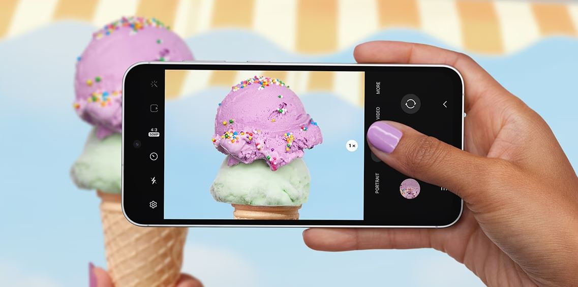 Mobilní telefon SAMSUNG Galaxy S23 FE 5G šedý