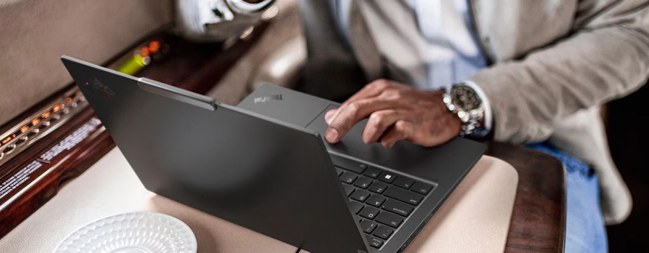 Notebook LENOVO ThinkPad X1 Carbon Gen 12