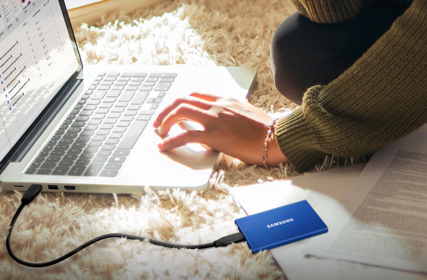 Externí SSD disk SAMSUNG T7 2TB šedý