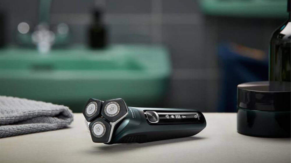 Elektrický holicí strojek pro mokré a suché holení PHILIPS Series 5000 S588710