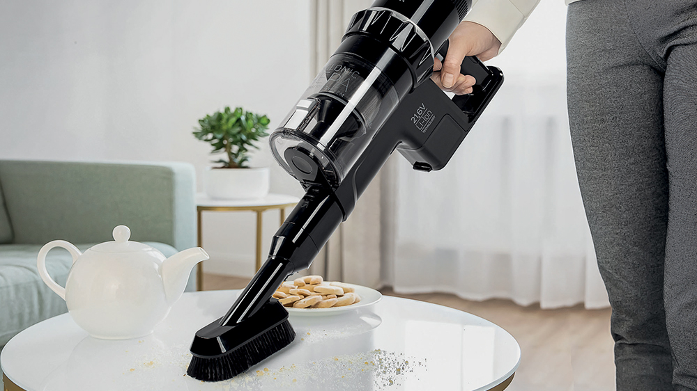 Tyčový vysavač SENCOR SVC 7523BK černý black