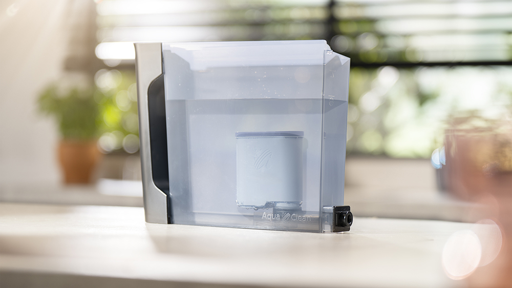 Automatické espresso PHILIPS Series 2200 LatteGo EP 222410