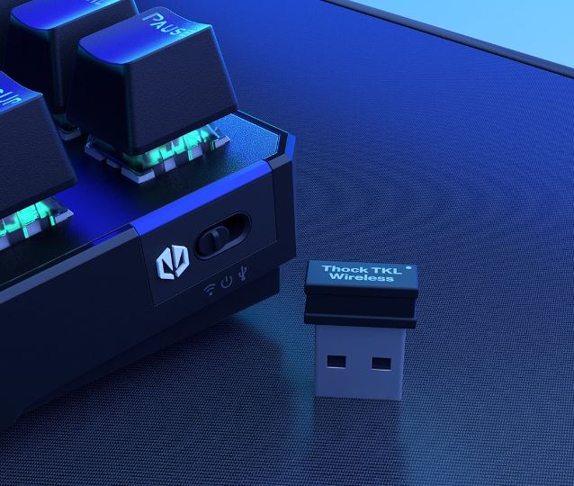 Bezdrátovádrátová klávesnice ENDORFY Thock TKL Red