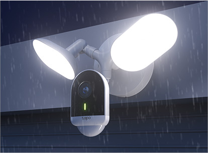 Venkovní smart kamera s reflektory TPLINK Tapo C720