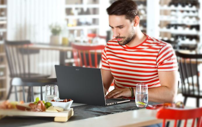 Notebook ACER Aspire 17 A1751M74EF