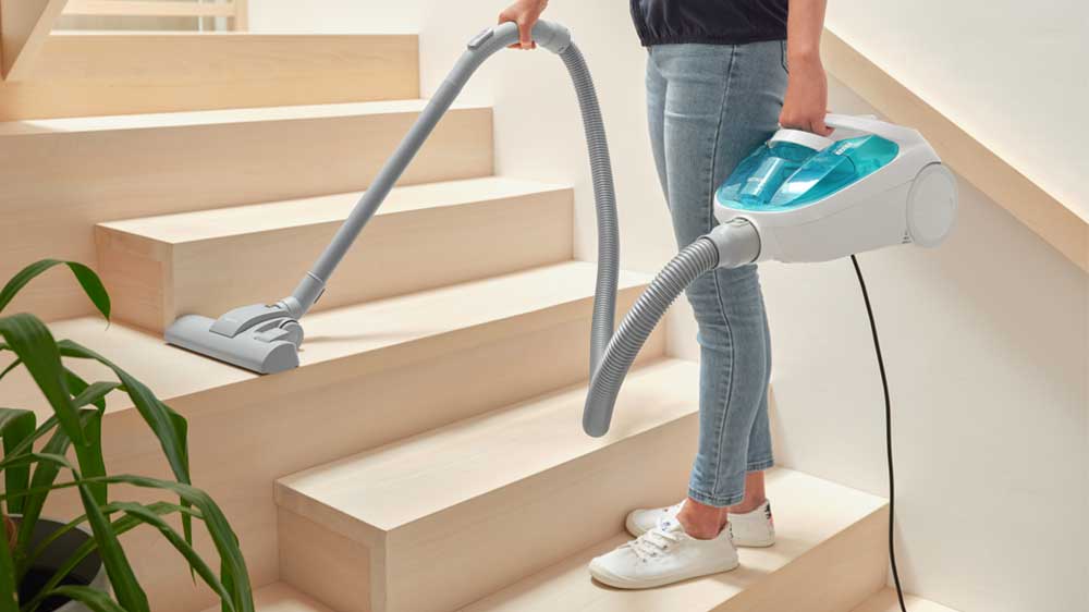 Bezsáčkový vysavač SENCOR SVC 1015TQ 3AAA