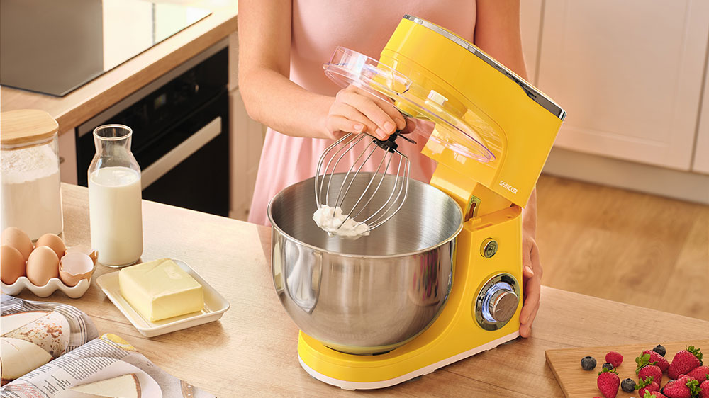 Kuchyňský robot SENCOR STM 3636YL