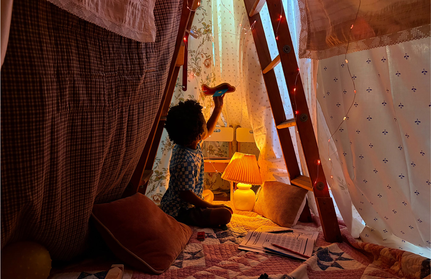 Mobilní telefon APPLE iPhone 17 256GB Sage