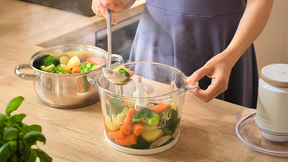 Sekáček potravin SENCOR SCB 7000WH