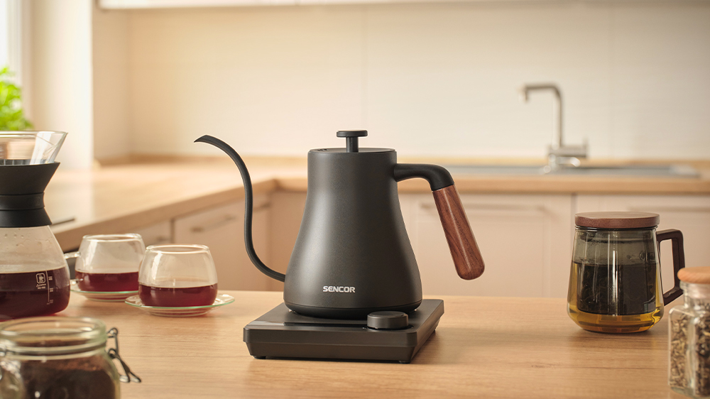 Rychlovarná konvice SENCOR SWK 2828BK