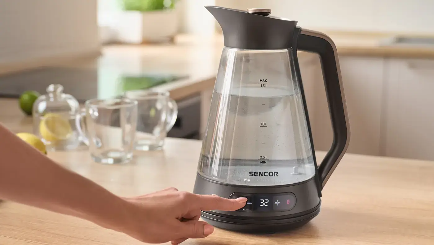 Rychlovarná konvice SENCOR SWK 1595BK