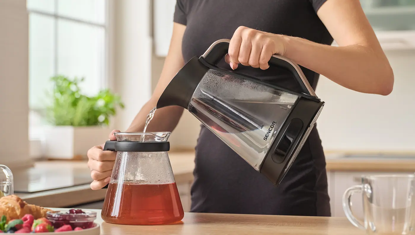 Rychlovarná konvice SENCOR SWK 1595BK