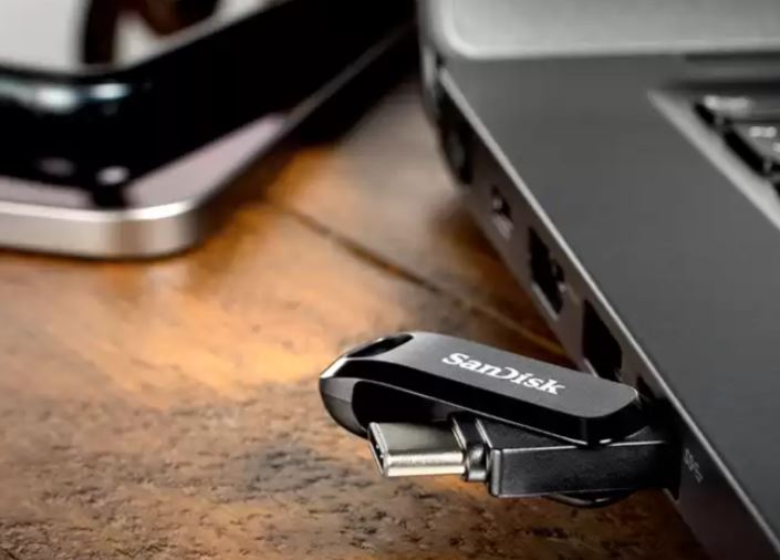 Přenosný flash disk SANDISK Ultra Dual Drive Go 1TB černá black