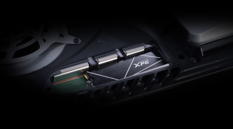 SSD disk ADATA GAMMIX S70 BLADE 2TB M2 NVMe