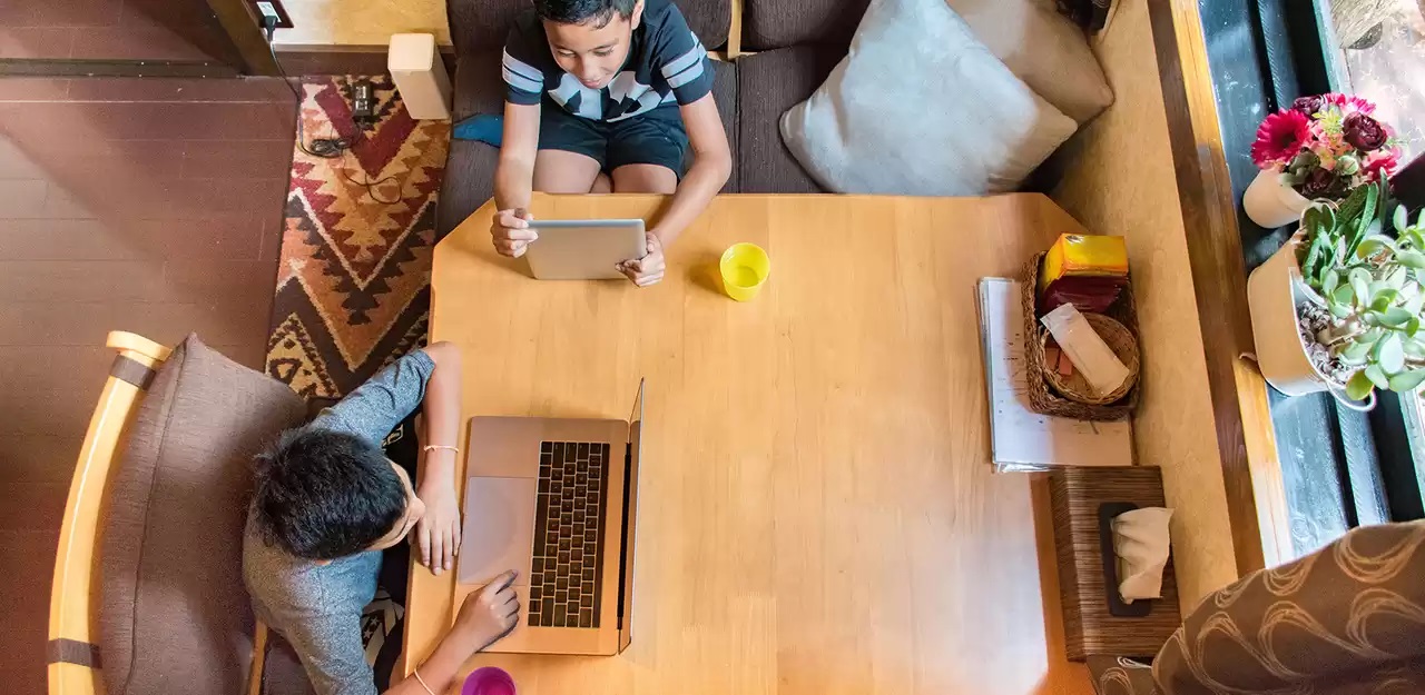 Paměťová karta pro bezpečnostní kamery SANDISK microSDXC 64GB MAX ENDURANCE