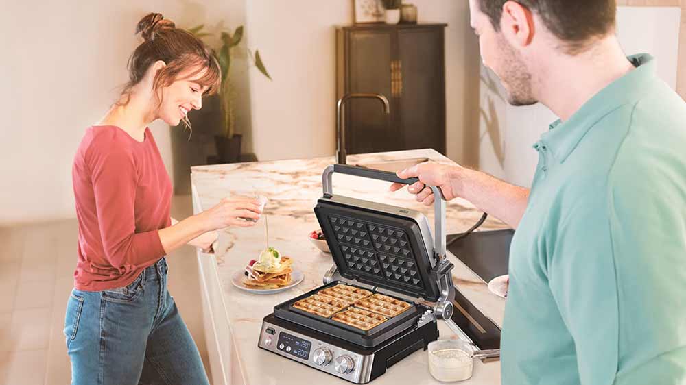 Kontaktní gril BRAUN Multigrill 7 CG 7044