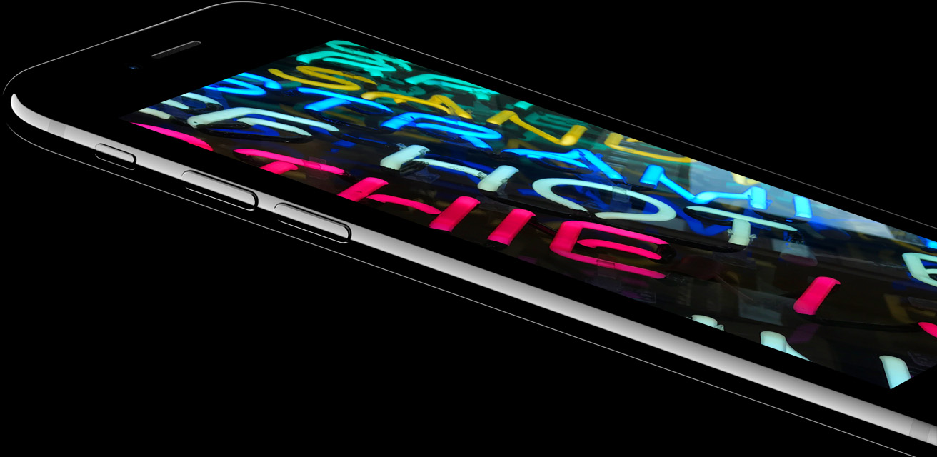 Mobilní telefon APPLE  iPhone 7 32GB zlatá gold